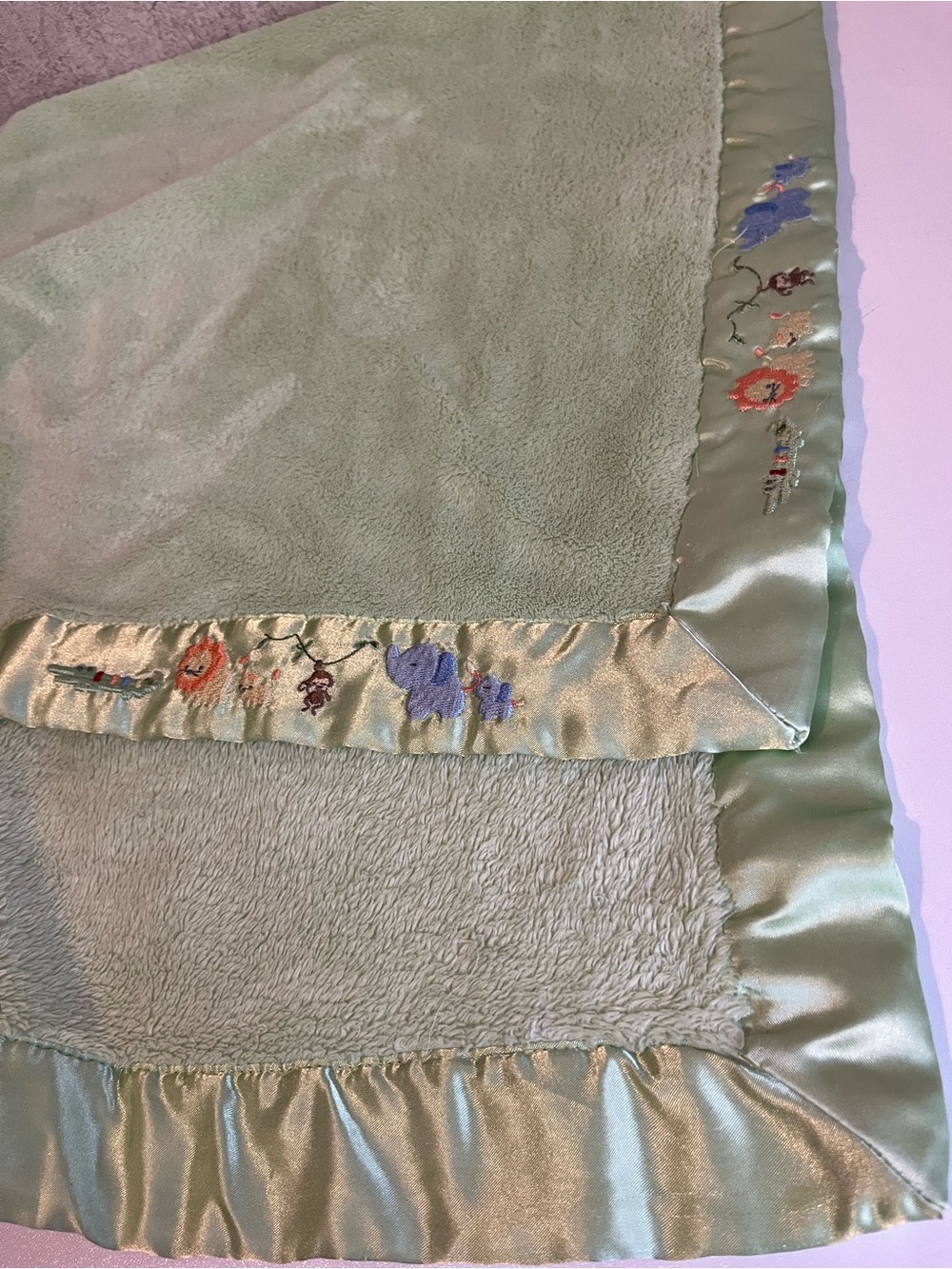 Carter’s Child of Mine Lime Green Satin Trim Blanket Embroidered Animals 29x39